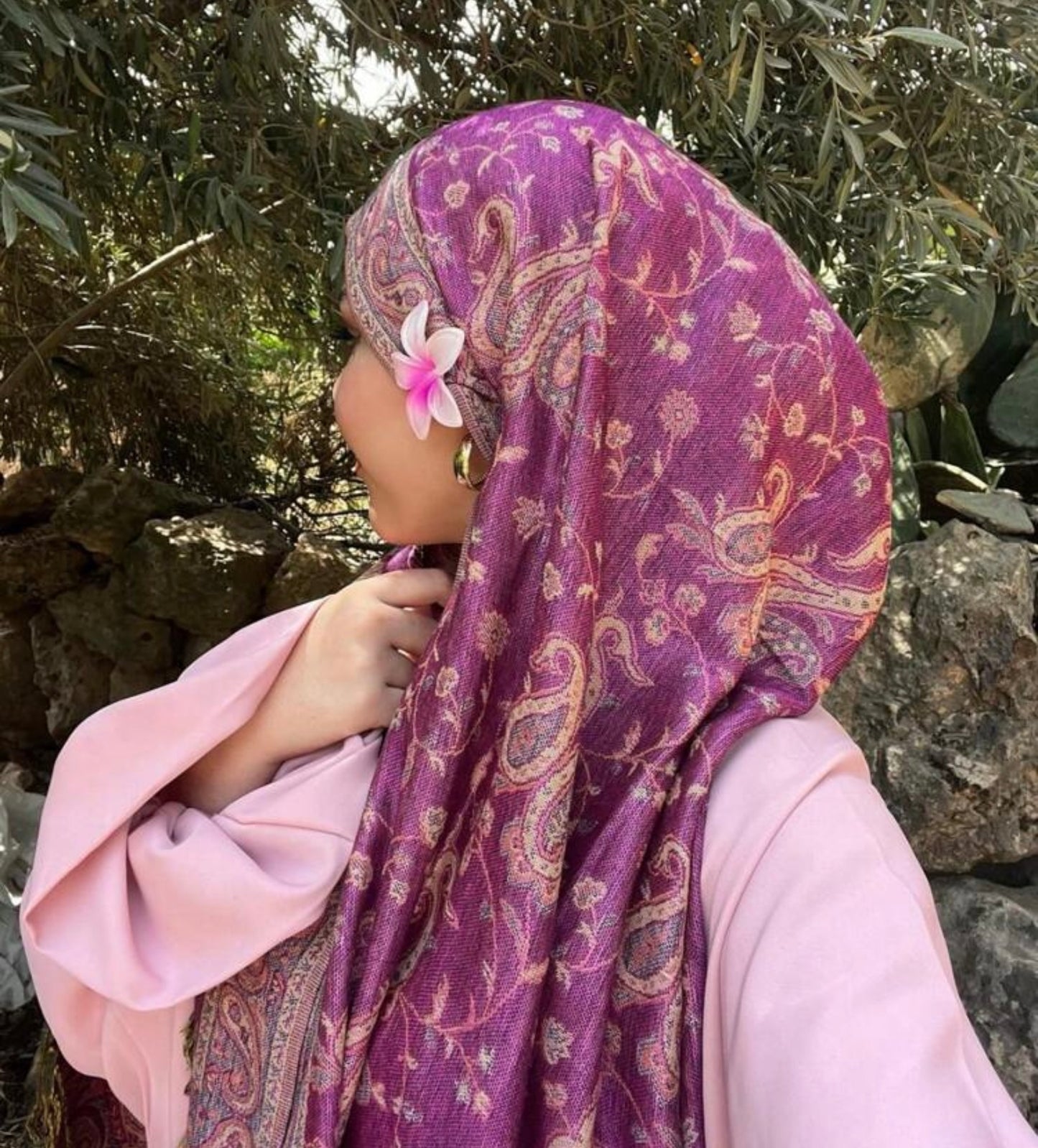 Paisley pattern Scarf