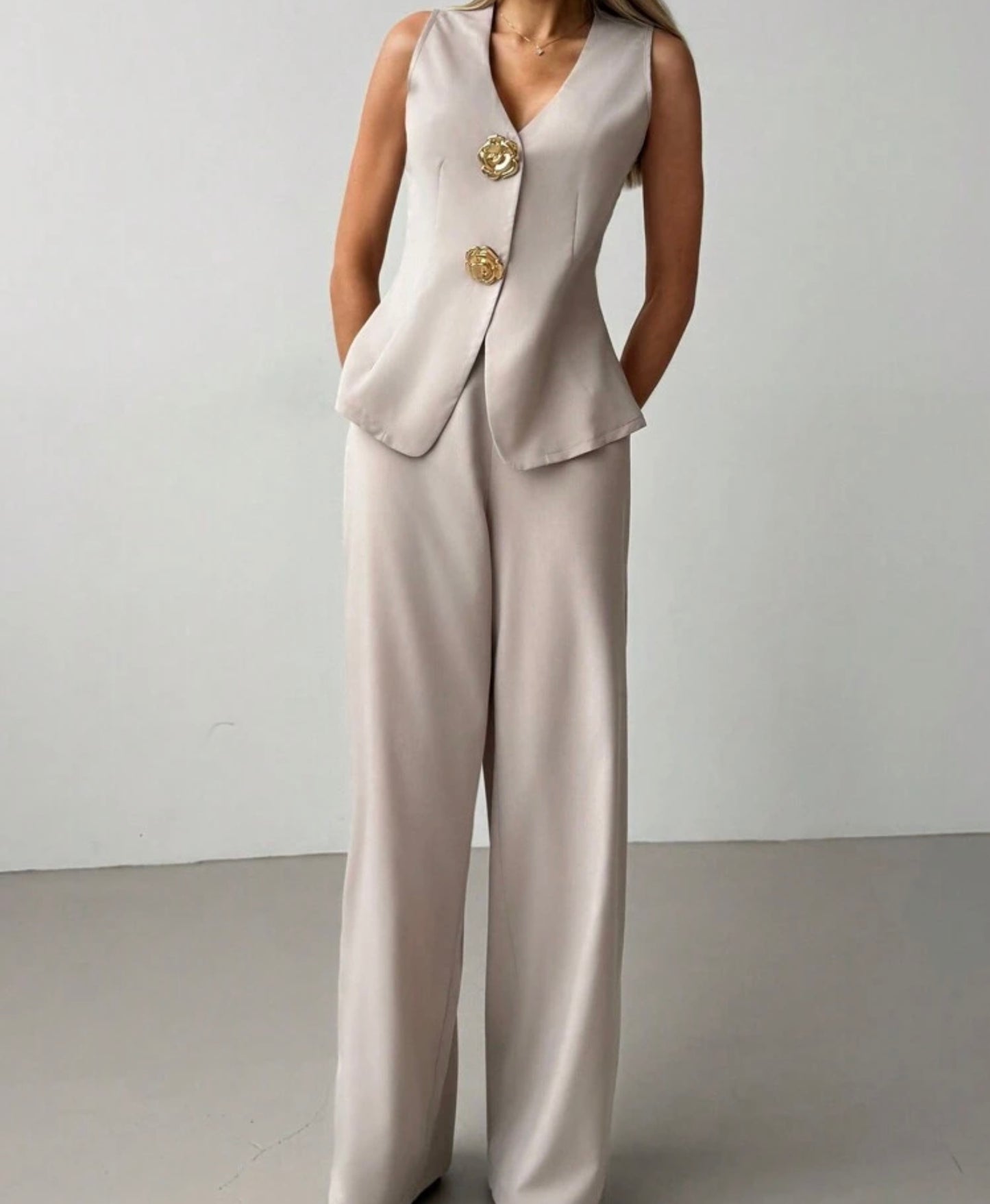 Sleeveless Blazer & Wide-Leg Trousers Set
